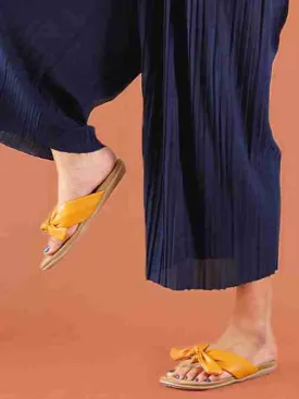 Glenis Yellow Flats